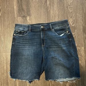 Judy Blue Dark Wash Bermuda Shorts